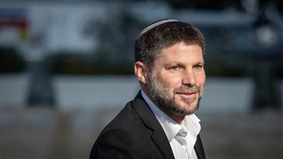 استمرارًا للاستفزاز.. وزير المالية الإسرائيلي يدعو سكان غزة إلى الهجرة الطواعية