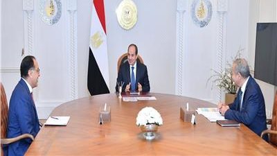 الرئيس السيسى يوجه بتوفير 650 طنًا من السلع إمدادات للشعب الفلسطيني