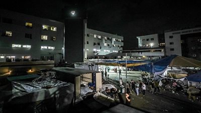 الحصار مستمر.. جيش الاحتلال الإسرائيلي تنسحب من مجمع الشفاء الطبي