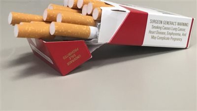 العلبه وصلت لـ135 جنيه.. أحمد موسى أسعار السجائر أصبح مبالغ فيها