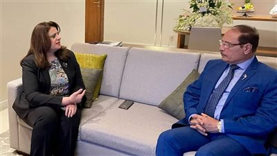 وزيرة الهجرة تلتقي مستثمرًا مصريًا بالمملكة وتؤكد: مصر تمتاز بفرص استثمارية متميزة