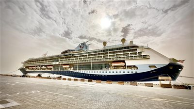 ميناء السخنة يستقبل سفينة سياحية وعلى متنها 700 سائح تركي