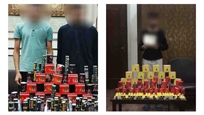 عبر مواقع التواصل الإجتماعى.. ضبط 3 عاطلَين لقيامهم بالإتجار في الألعاب النارية