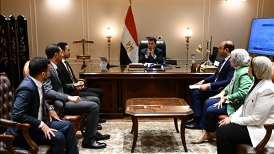 وزير الشباب والرياضة يُكرم شباب شركة انطلاق ضمن قائمة FORBES للشباب الأكثر تأثيراً وابتكارًا في الشرق الأوسط