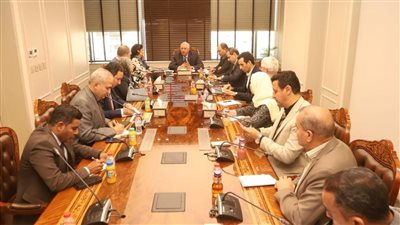 وزير الزراعة يبحث مع وفد الايفاد المشروعات الزراعية المشتركة بين الوزارة والمنظمة الدولية
