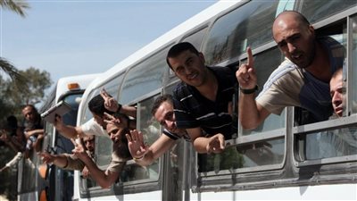 رئيس هيئة شؤون الأسرى الفلسطينيين يكشف المستهدف في صفقة تبادل الأسرى المرتقبة