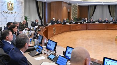 رئيس الوزراء يؤكد اهتمام الدولة بملف الصناعة الذي يحظى بأولوية متقدمة على أجندة عمل الحكومة 