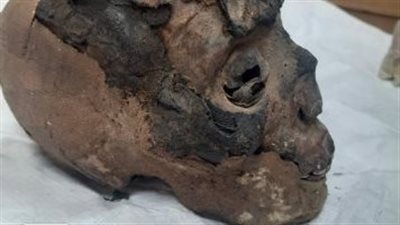 الخارجية تسلم السياحة والآثار عدداً من القطع الأثرية المستردة من نيوزيلاندا