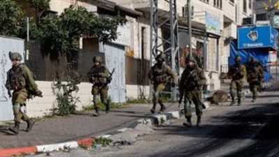 القاهرة الإخبارية: قوات الاحتلال تستهدف الأهالى فى القدس.. وتعرض سفينة جديدة للكيان لهجوم قبالة سواحل اليمن