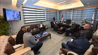 وزير الإسكان يتابع وضع منظومة مياه الشرب والصرف الصحى بمدينتي الشيخ زايد و6 أكتوبر