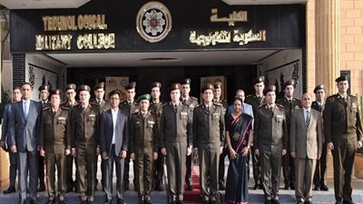 الكلية العسكرية التكنولوجية تستقبل وفد مؤسسة موبيلتى إنديا الهندية