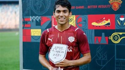 بديل أحمد فتوح.. سيراميكا كليوباترا يكشف حقيقة توقيع محمد شكري للزمالك