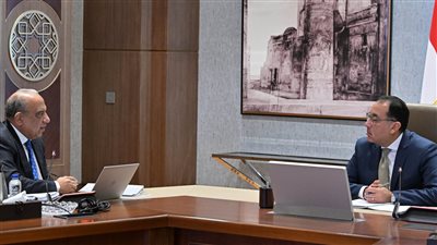 عصمت: نعمل على تحسين نتائج أعمال الشركات التابعة للوزارة من خلال زيادة معدلات الإنتاج والاستغلال الأمثل للموارد المتاحة