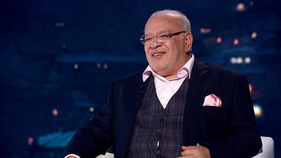 وثقت فيه سرقني.. قصة النصب على صلاح عبد الله 