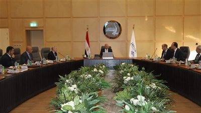 وزير النقل يترأس إجتماع الجمعيتين العامتين التأسيسيتين لشركتي مينائي جرجوب وبرنيس البحريين