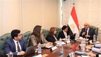 وزير التربية والتعليم يستقبل وفد البنك الدولى لمتابعة أوجه التعاون المشترك