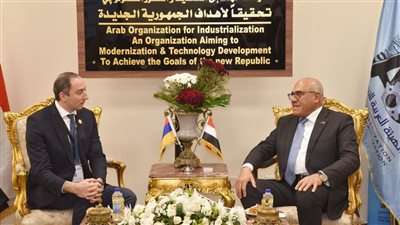مباحثات بين رئيس الهيئة العربية للتصنيع ووزير صناعة التكنولوجيا الفائقة بجمهورية أرمينيا