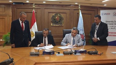 تعرف على توقيع بروتوكول التعاون بين جامعة السويس ومواني البحر الأحمر