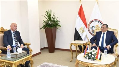 وزير الإنتاج الحربي يلتقي نائب وزير الدفاع للموارد والمشتروات بدولة صربيا