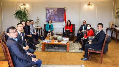 المشاط تلتقي رئيسة صندوق طريق الحرير لتعزيز التعاون المشترك في ضوء تطوير العلاقات المصرية الصينية