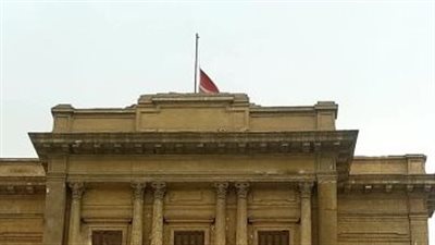 مجلس الشيوخ ينكس أعلامه حداداً على أمير الكويت