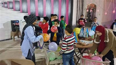شباب السلام بالسويس يحتفل بعيد الطفولة