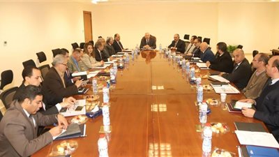 وزير الزراعة يترأس اجتماع اللجنة التنسيقية لمشروع تعزيز القدرة على الموائمة في البيئات الصحراوية