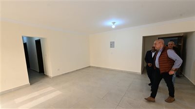 وزير الإسكان يتفقد وحدات المبادرة الرئاسية 