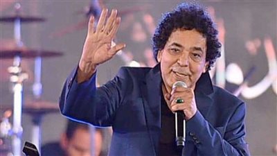 تدهور جديد في صحته.. نقل محمد منير للمستشفى