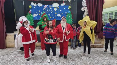 أسرة إجتماع الأنبا إبرام بالسويس تحتفل برأس السنه الميلادية