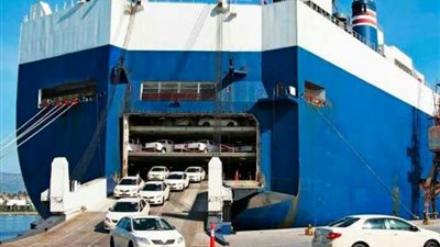 وصول 356 سيارة للسويس قادمة من السعودية 