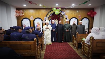 إحتفالآ بعيد الميلاد المجيد.. زيارة عدداً من رجال الدين المسيحي لمشاركة النزلاء المسيحيين بمراكز الإصلاح والتأهيل 