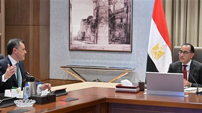 مدبولي: إعداد مشروع قانون التعامل مع السائح الأجنبي وإعداد الإطار العام لمشروع قانون تنظيم الشركات السياحية الجديد