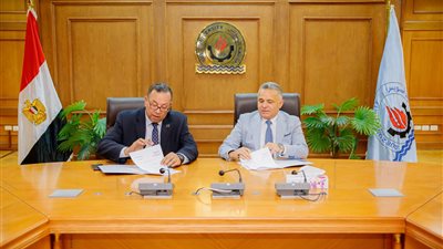 توقيع مذكرة تفاهم بين جامعتي السويس والمنصورة الجديدة