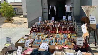 ضبط عاطل لحيازته قرابة 1500 قطعة ألعاب نارية بقصد الاتجار 