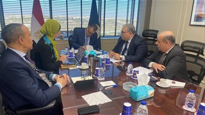 وزير السياحة والآثار يعقد اجتماعاً لمناقشة مواد مسودة اللائحة التنفيذية لقانون إنشاء الغرف السياحية وتنظيم اتحاد لها