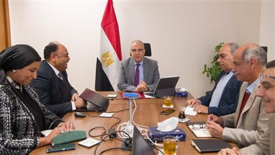 الدكتور سويلم يتابع إجراءات مراجعة وتطوير الخطة القومية للموارد المائية