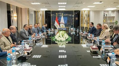 وزراء الإنتاج الحربى والبيئة والتنمية المحلية يبحثون مستجدات مشروعات البنية الأساسية للمخلفات الصلبة