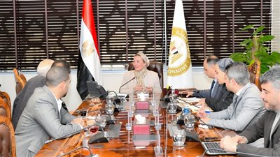 وزيرة البيئة تستكمل لقاءاتها لدعم الاستثمار البيئي بالمحميات الطبيعية