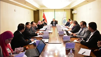 رئيس الرعاية الصحية: تطبيق منظومة الصيدلة الإكلينيكية والاستخدام الرشيد للمضادات الحيوية نجحت في توفير 22% من منصرف الدواء 