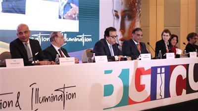 وزير الصحة يبحث مع الوكالة الدولية لبحوث السرطان 