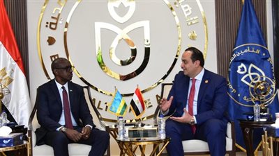 رئيس هيئة الرعاية الصحية يبحث التعاون مع سفير رواندا بالقاهرة في مجالات الرعاية الصحية 