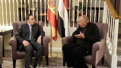 سامح شكري يستقبل وزير خارجية إسبانيا