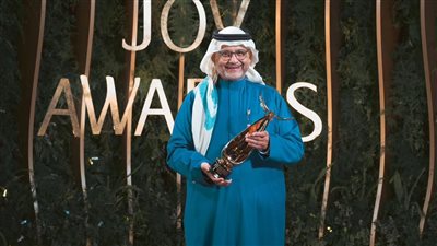 زكي حسنين يفوز بجائزة صنّاع الترفيه في حفل 