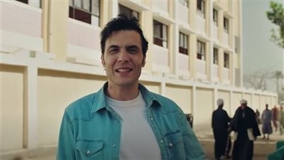 إترفدت 3 مرات من المدرسة.. أمير عيد: زميلي ضربني في حته حساسة