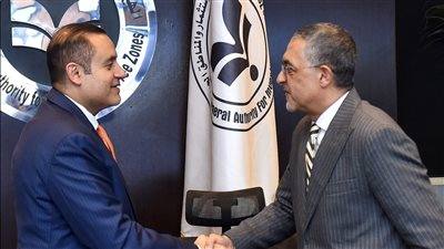 الرئيس التنفيذي للهيئة العامة للاستثمار والسفير القطري يبحثان وضع استراتيجية جديدة للتعاون الاستثماري بين البلدين