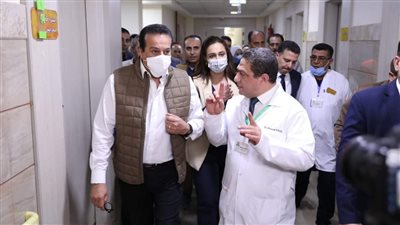وزير الصحة يتفقد مستشفى كوم حمادة التخصصي 