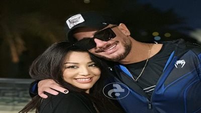 الموسيقار طلال يجمع سعد لمجرد ويسرا محنوش في 