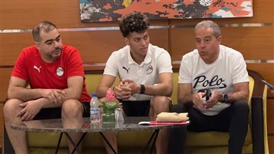 بعد إصابته بارتجاج.. إمام عاشور يغادر المستشفى ويعود لمعسكر منتخب مصر