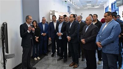 مدبولي: طفرة كبيرة فى مجال التدريب فى أسوان ومشروع محور بديل خزان يعد محورا تنمويا سياحيا